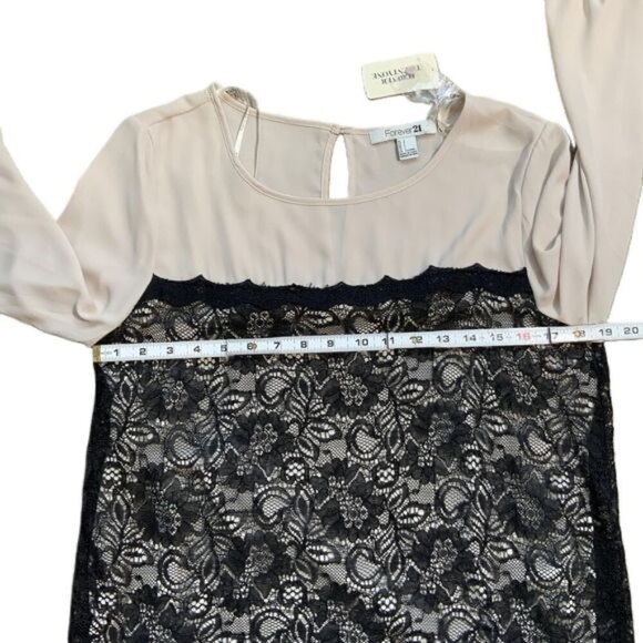 Forever 21 Blouse Round Neck Long Sleeves Lace Overlay Tan/Black Women’s L NWT - Picture 10 of 13
